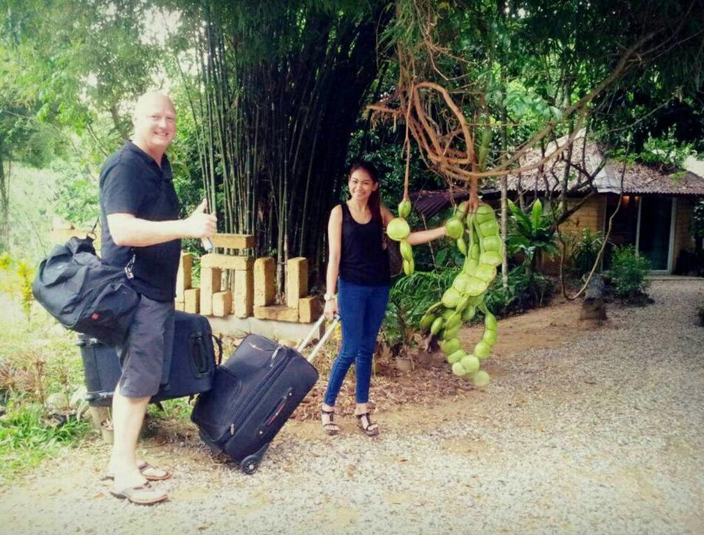 Baandin Chiewlarn Hotel Ban Tha Khun Bagian luar foto